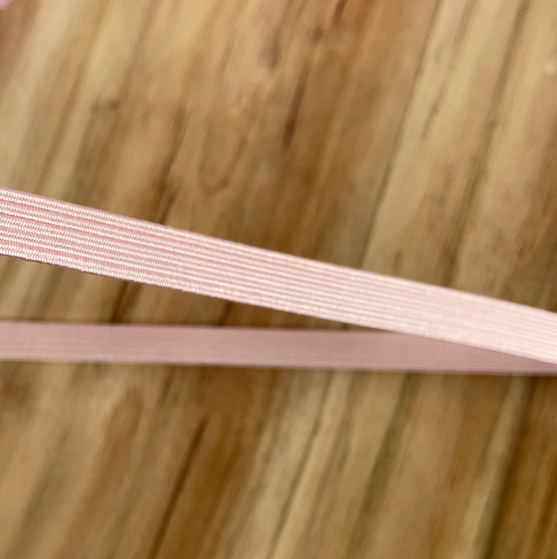 Élastique plat rose 1cm
