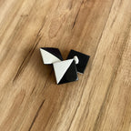 Bouton à tige triangle blanc/noir