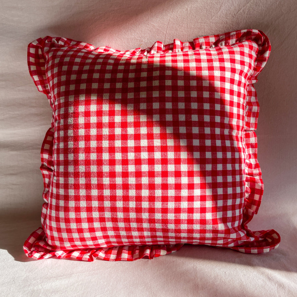 Housse de coussin froufrou - La charmante