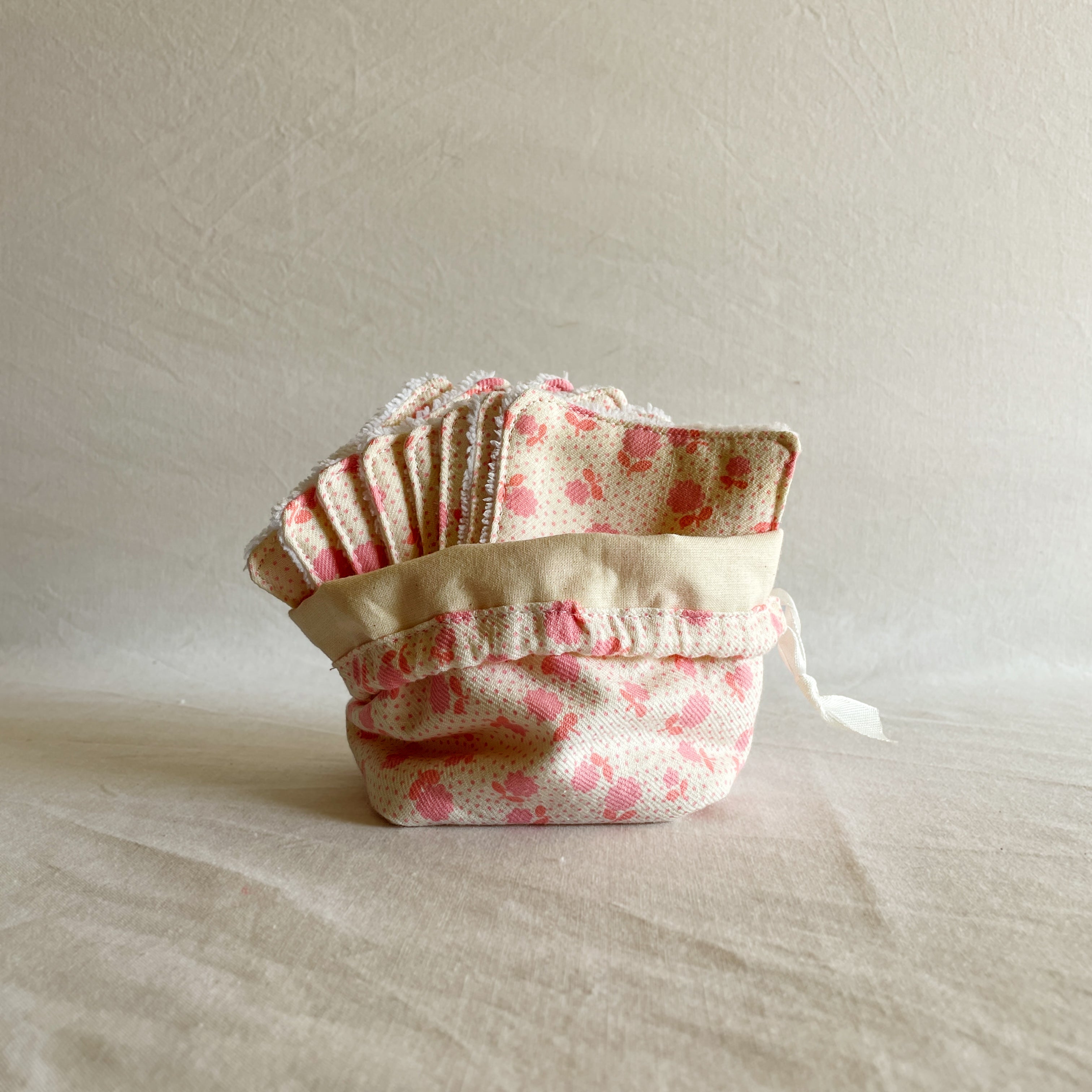 Pochette pour lingette yeux