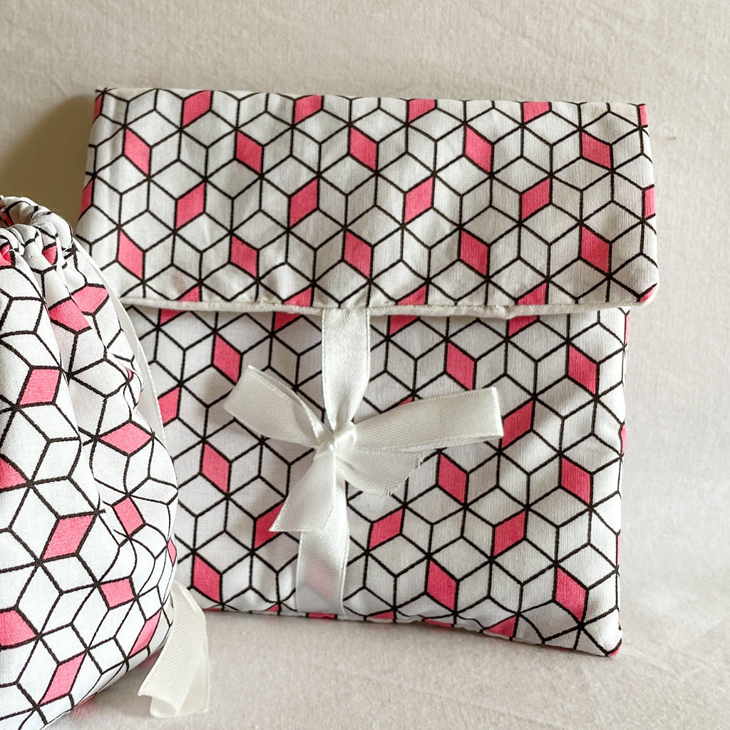 Pack 4 Lingettes visage + pochette