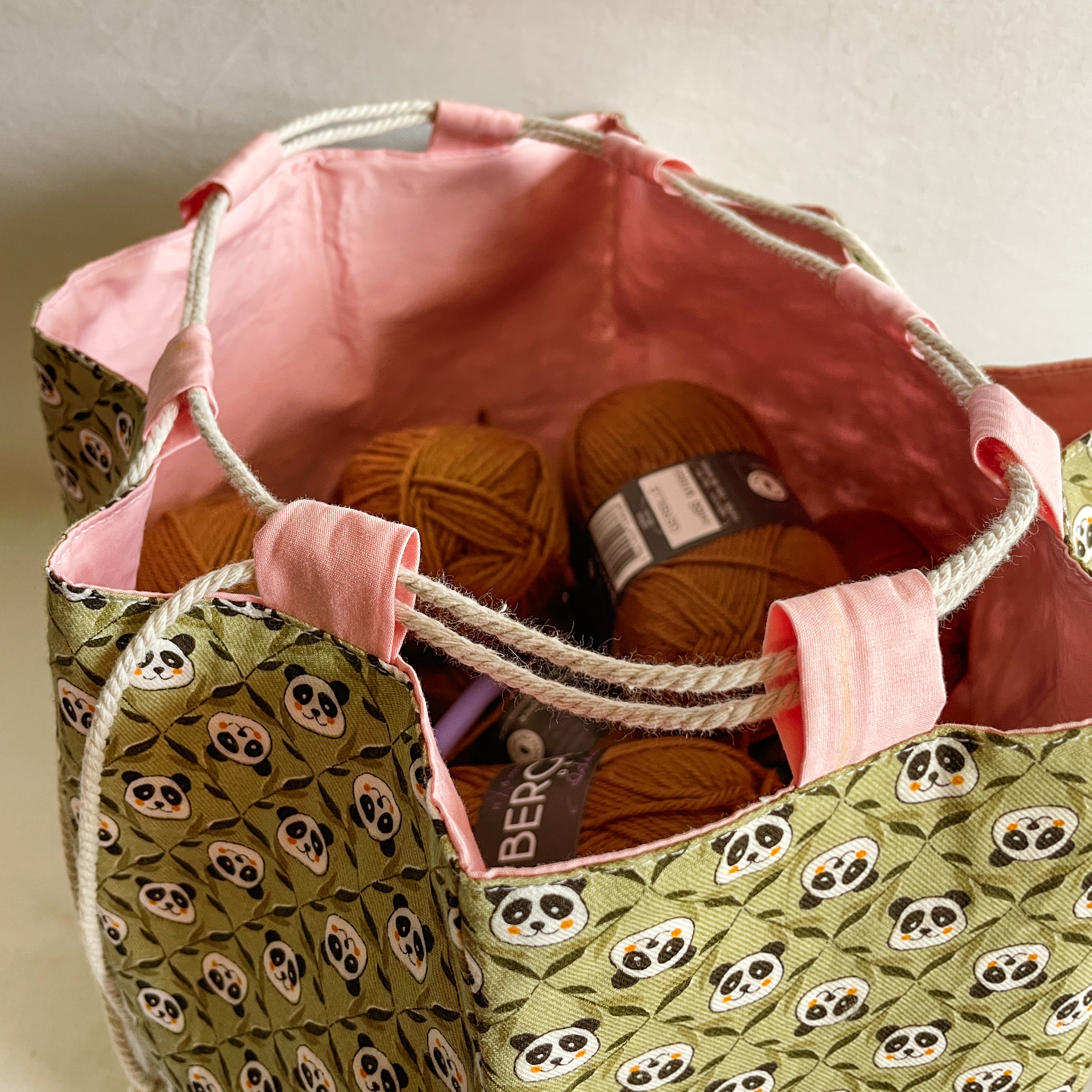 Komebukuro Panda Pouch