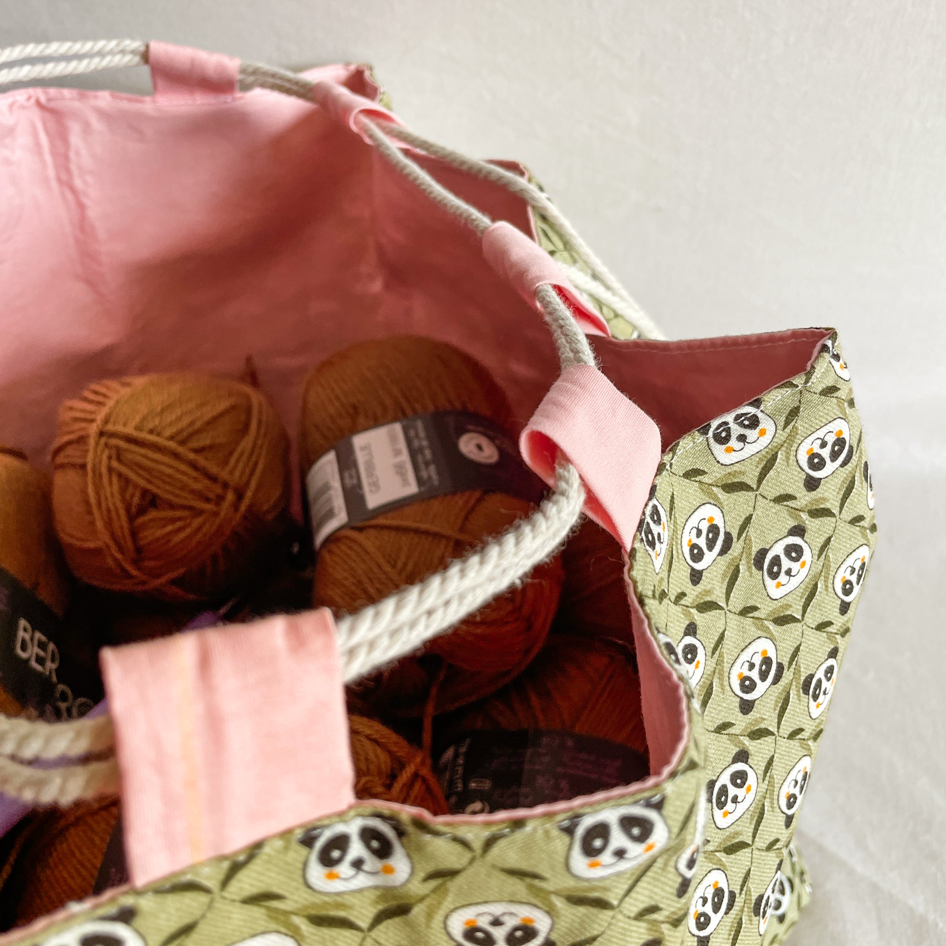 Komebukuro Panda Pouch