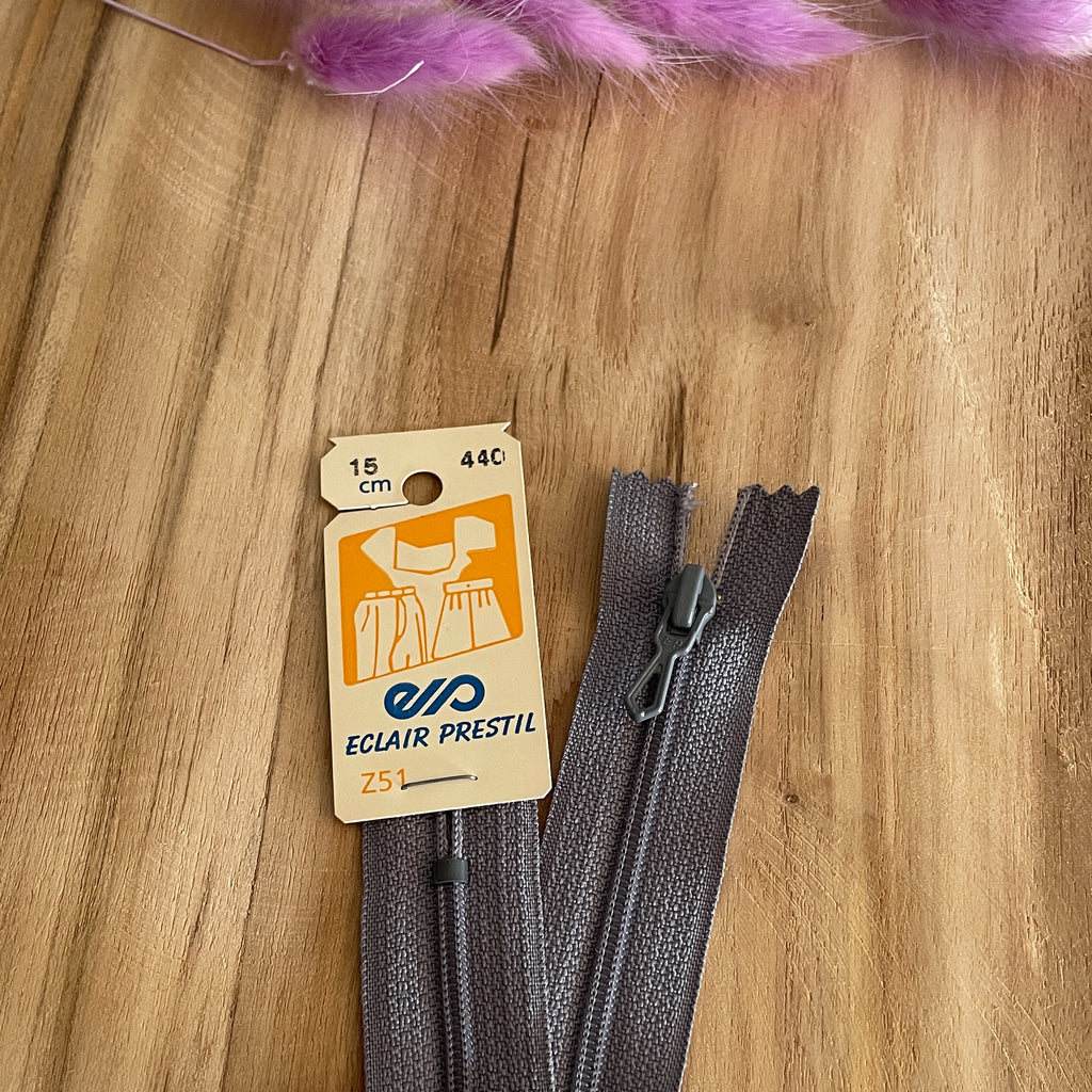 Zipper 15 cm - trouser/skirt tip - Z51 PRESTIL