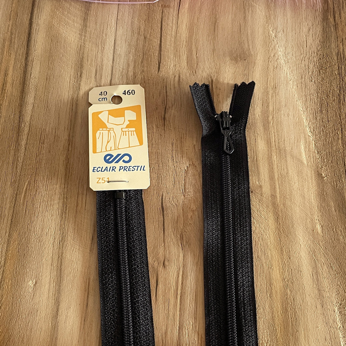 Fermeture éclair 40 cm - pointe pantalon/jupe - Z51 PRESTIL