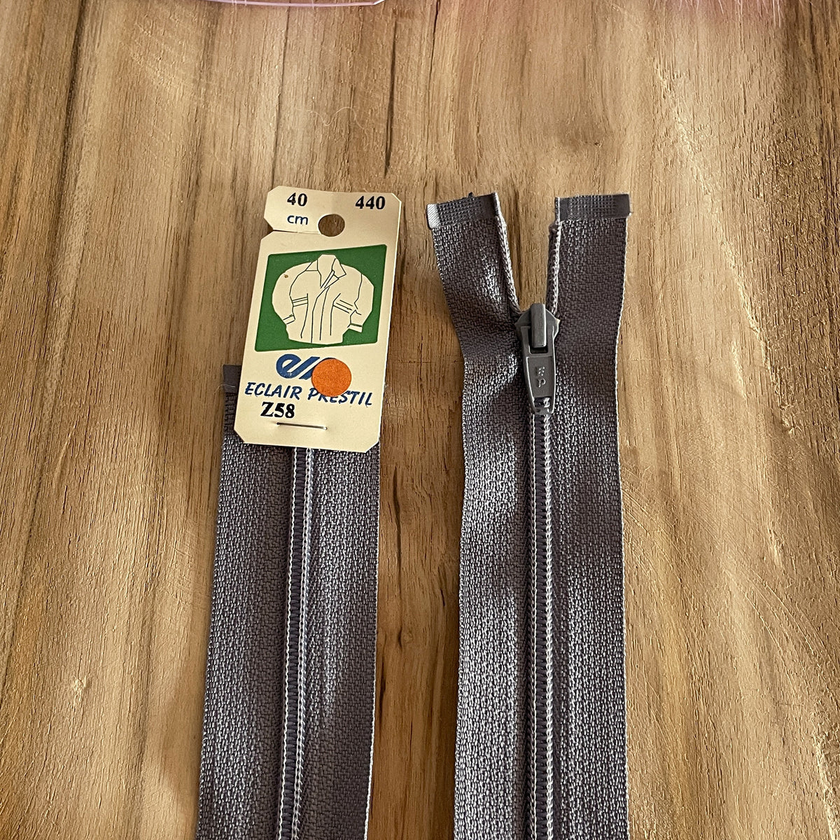 Fermeture éclair 40 cm - pantalon/jupe - Z58 PRESTIL